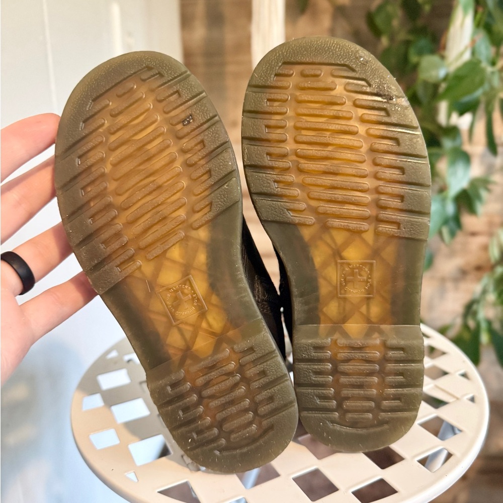 🥾 Dr. Martens Kids 1460J Leather Boots • Size 11 US Youth - Picture 8 of 9